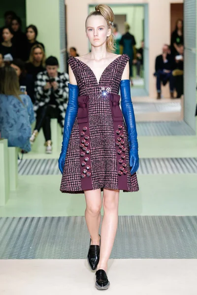 Look 23